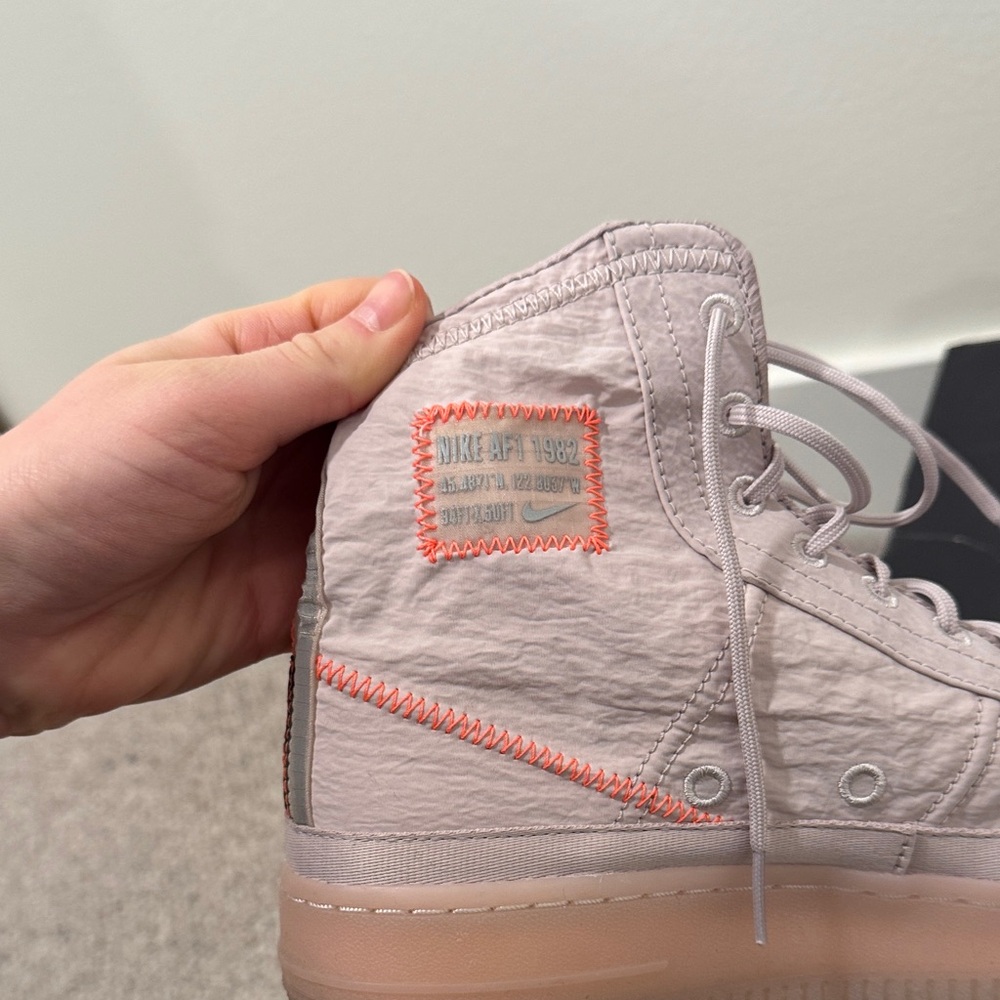 Nike AF1 Shell - Picture 5 of 9